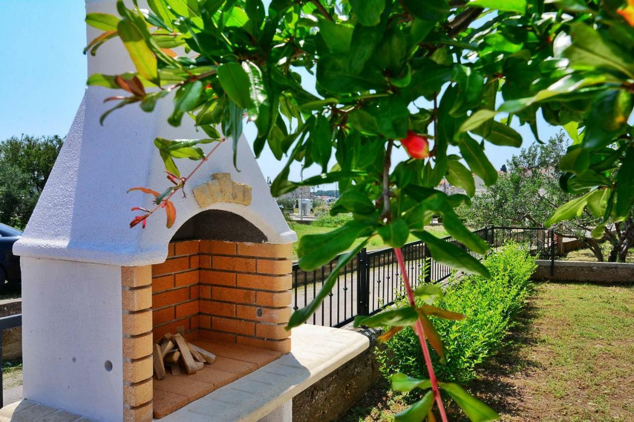 Apartment Nadoveza Трибунь Экстерьер фото