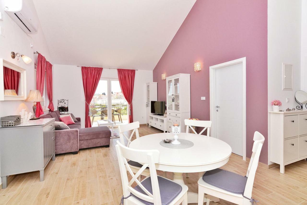 Apartment Nadoveza Трибунь Экстерьер фото